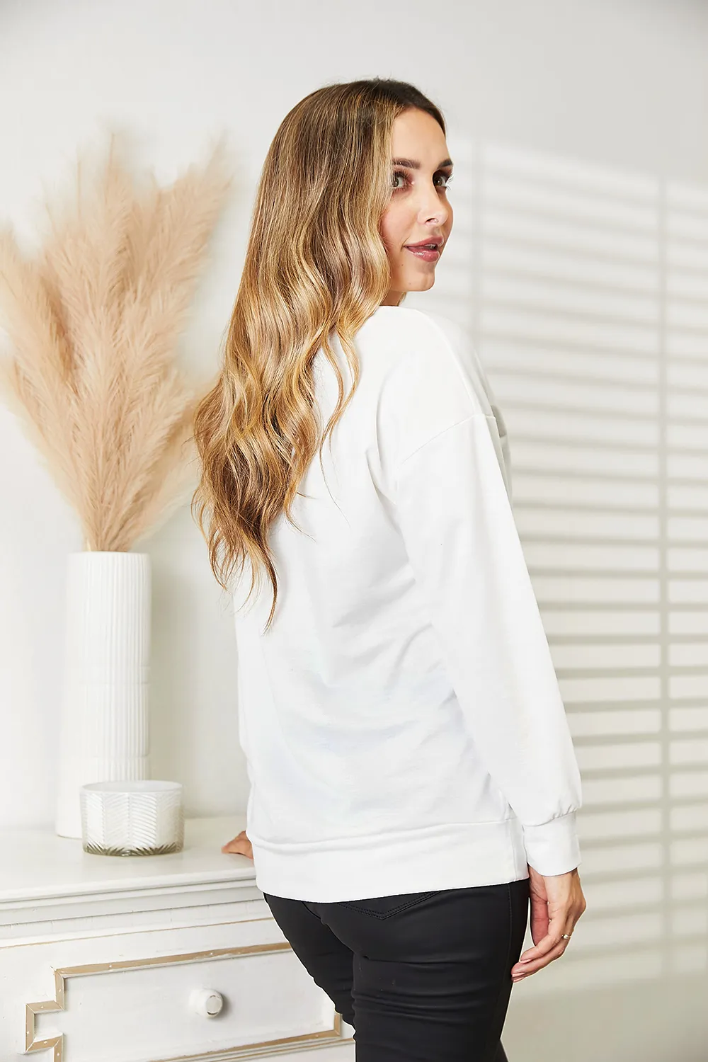 Graphic Dropped Shoulder Round Neck Sweatshirt, image 8