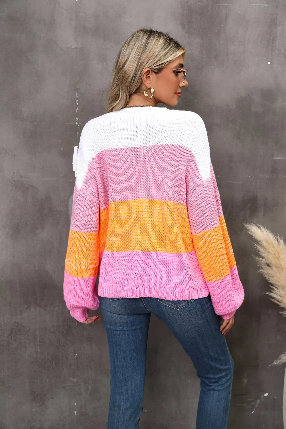 Color Block Round Neck Dropped Shoulder Sweater, image 2