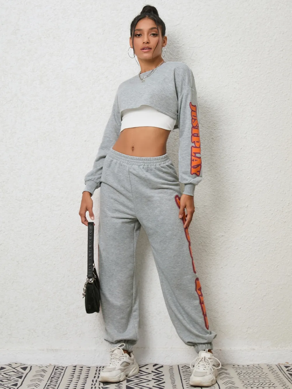Cropped Sweatshirt and Sweatpants Set, image 3
