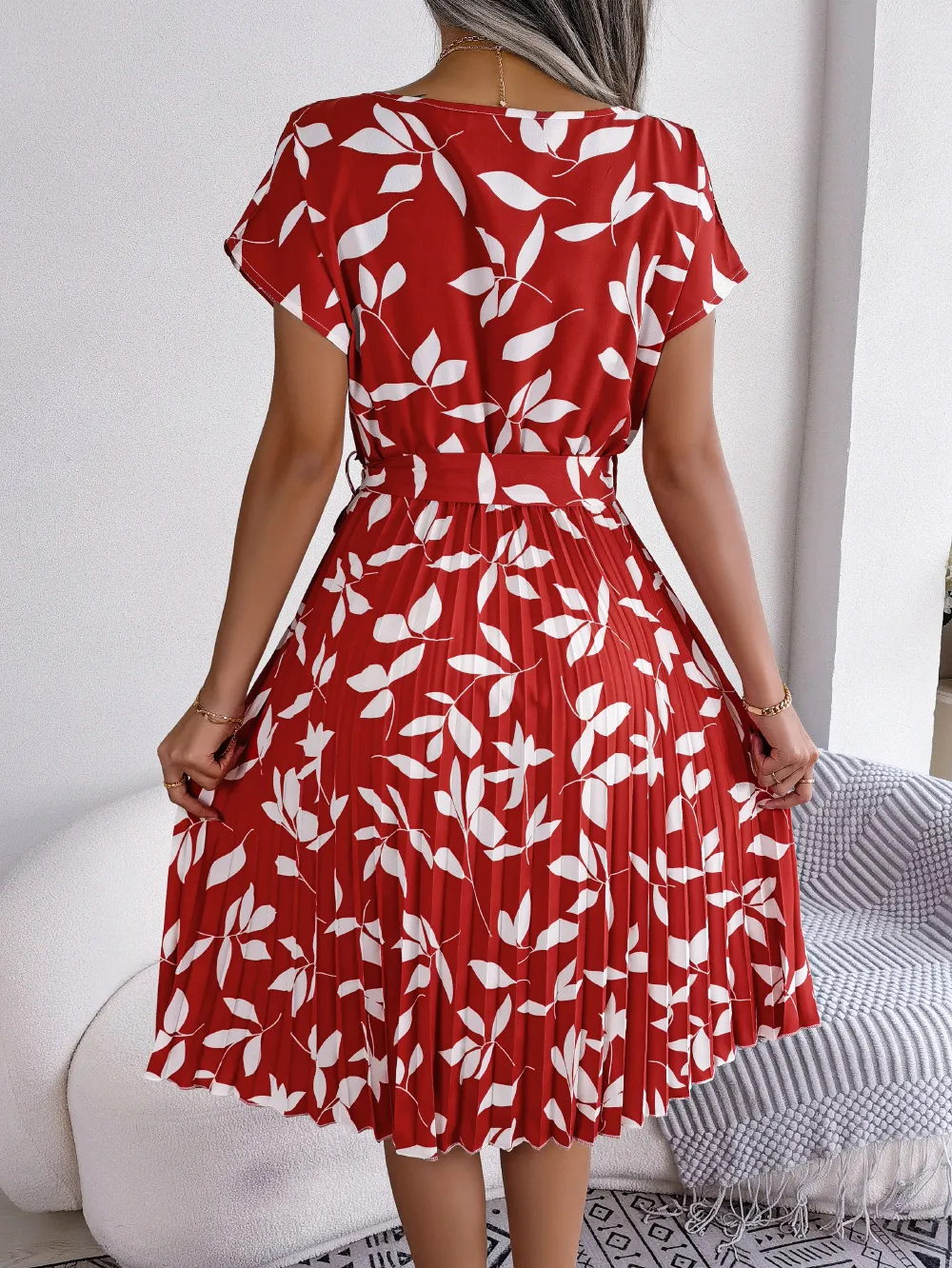 Printed Round Neck Short Sleeve Pleated Dress, image 3