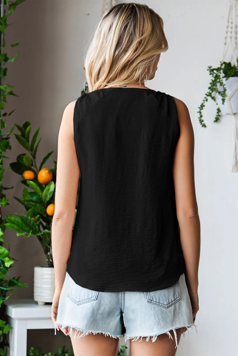 Knot Detail V-Neck Tank, image 10