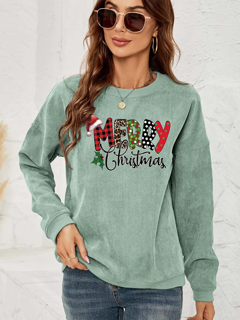 MERRY CHRISTMAS Graphic Sweatshirt, image 7