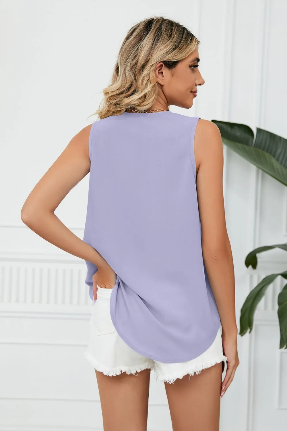 Contrast Trim Plunge Sleeveless Blouse, image 9