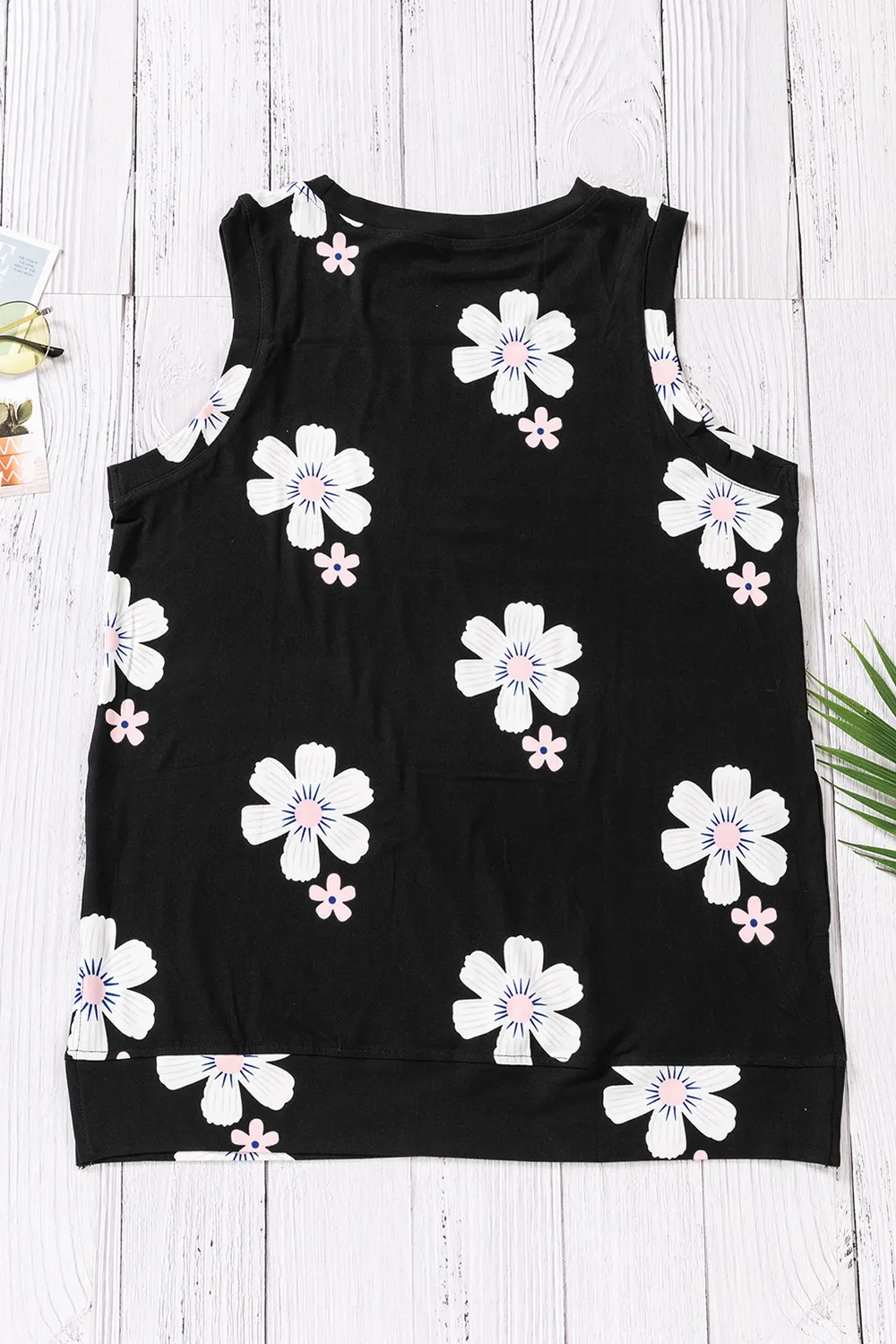 Printed Side Slit Round Neck Tank, image 5