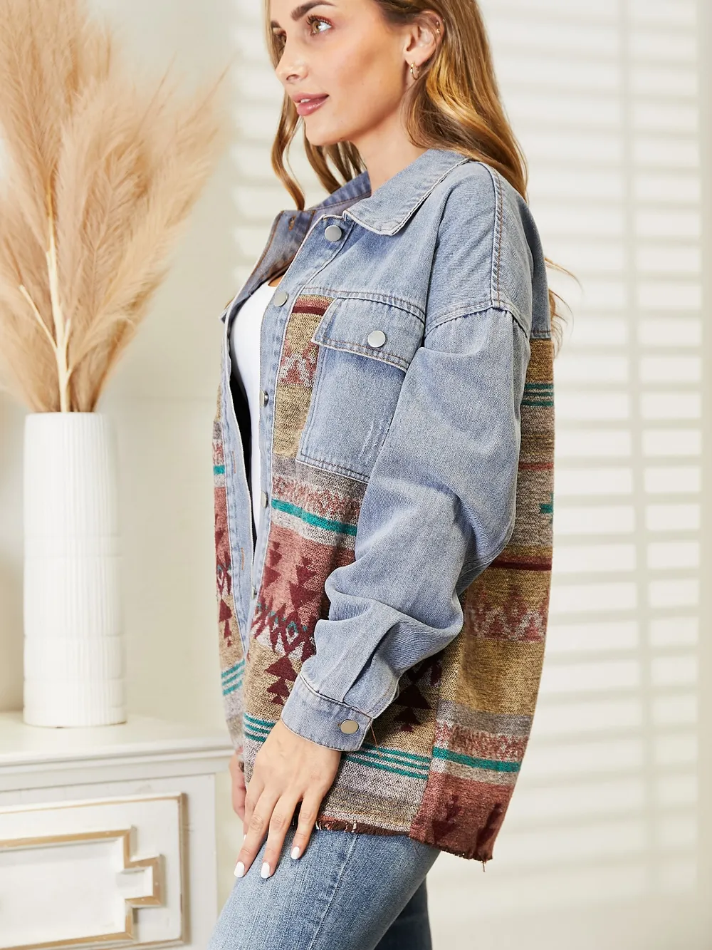 Collared Neck Dropped Shoulder Denim Jacket, image 4