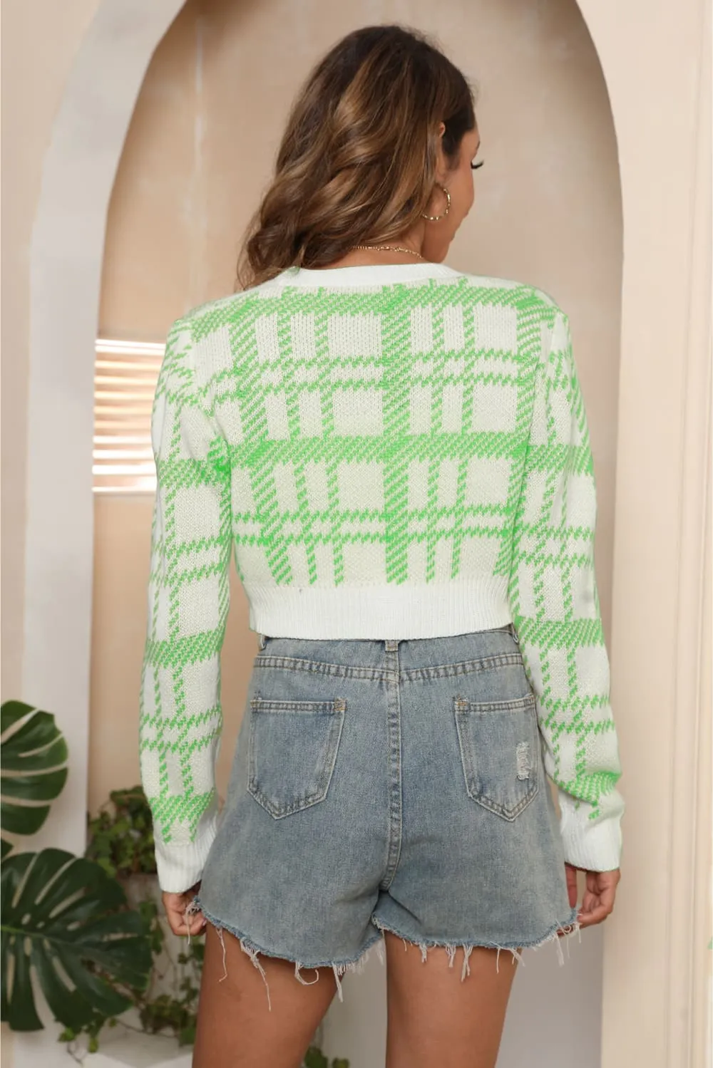 V-Neck Cropped Button-Up Cardigan, image 9