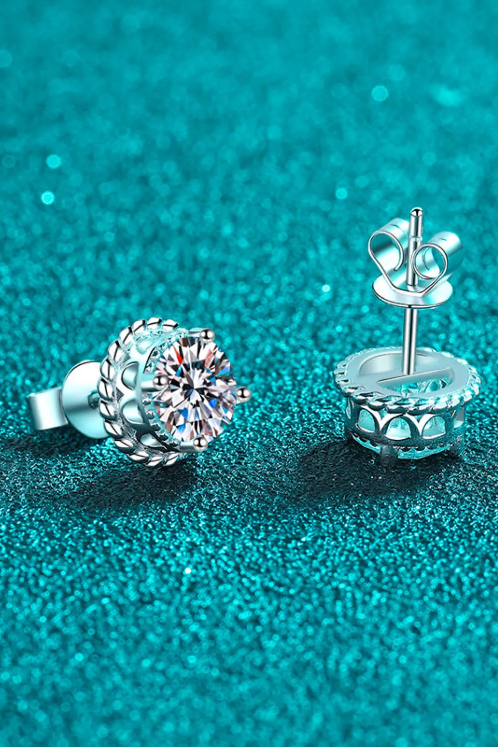 1 Carat Moissanite Rhodium-Plated Round Stud Earrings, image 3