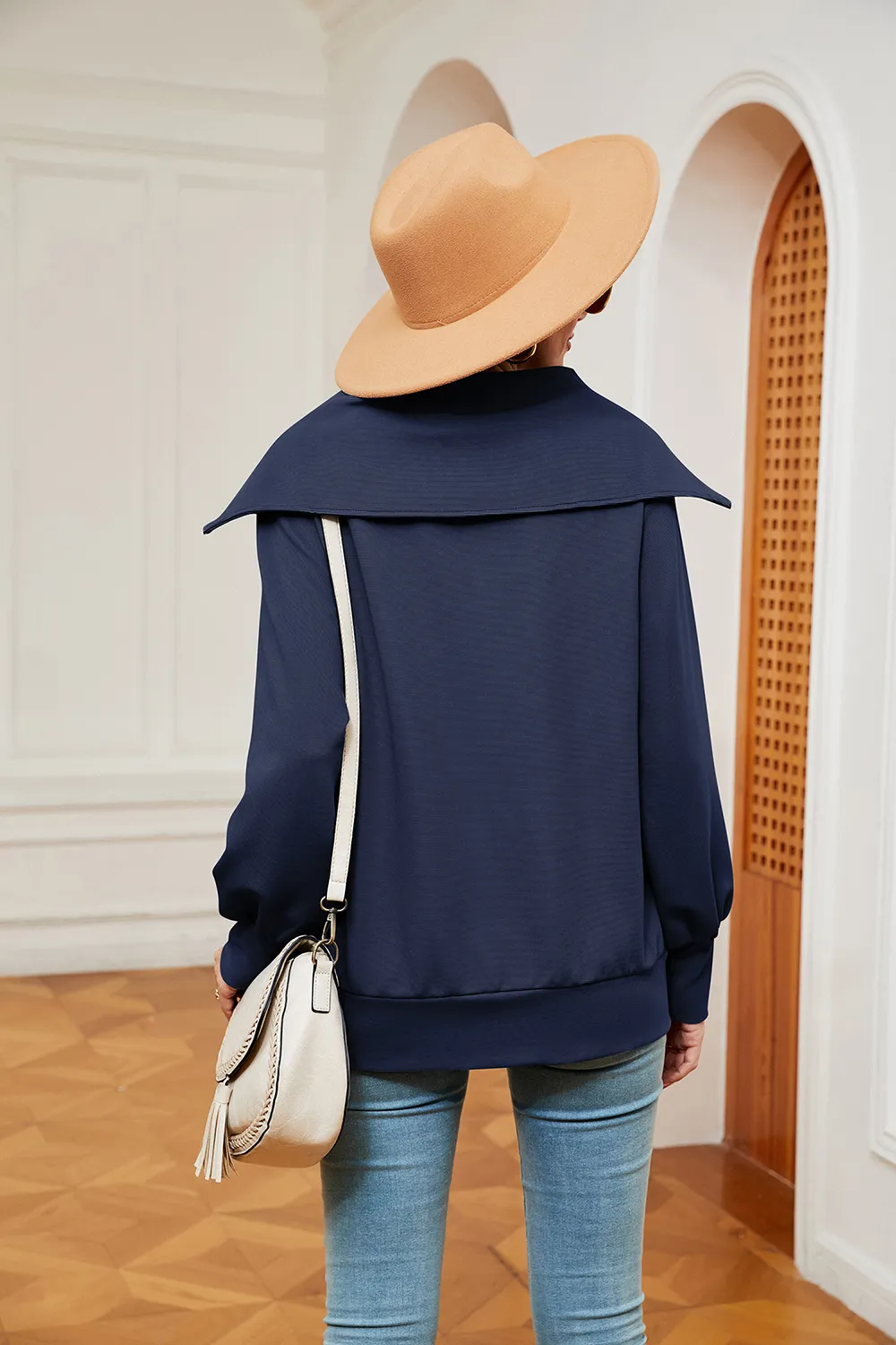 Half-Zip Collared Sweatshirt, image 3