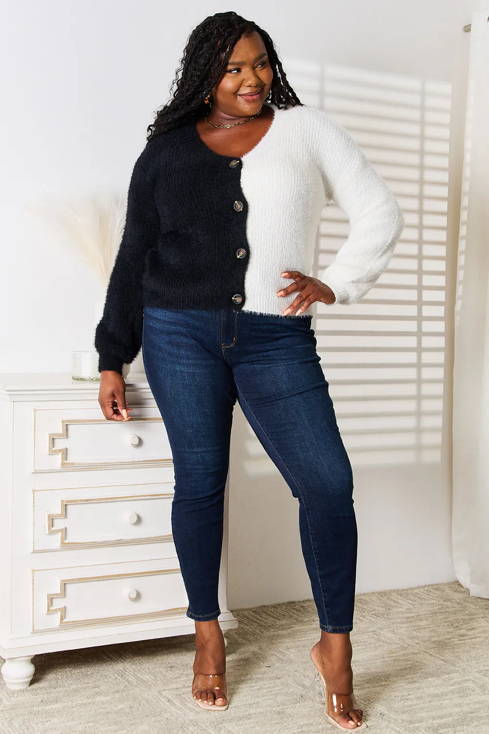 Contrast Button-Front V-Neck Cardigan, image 4