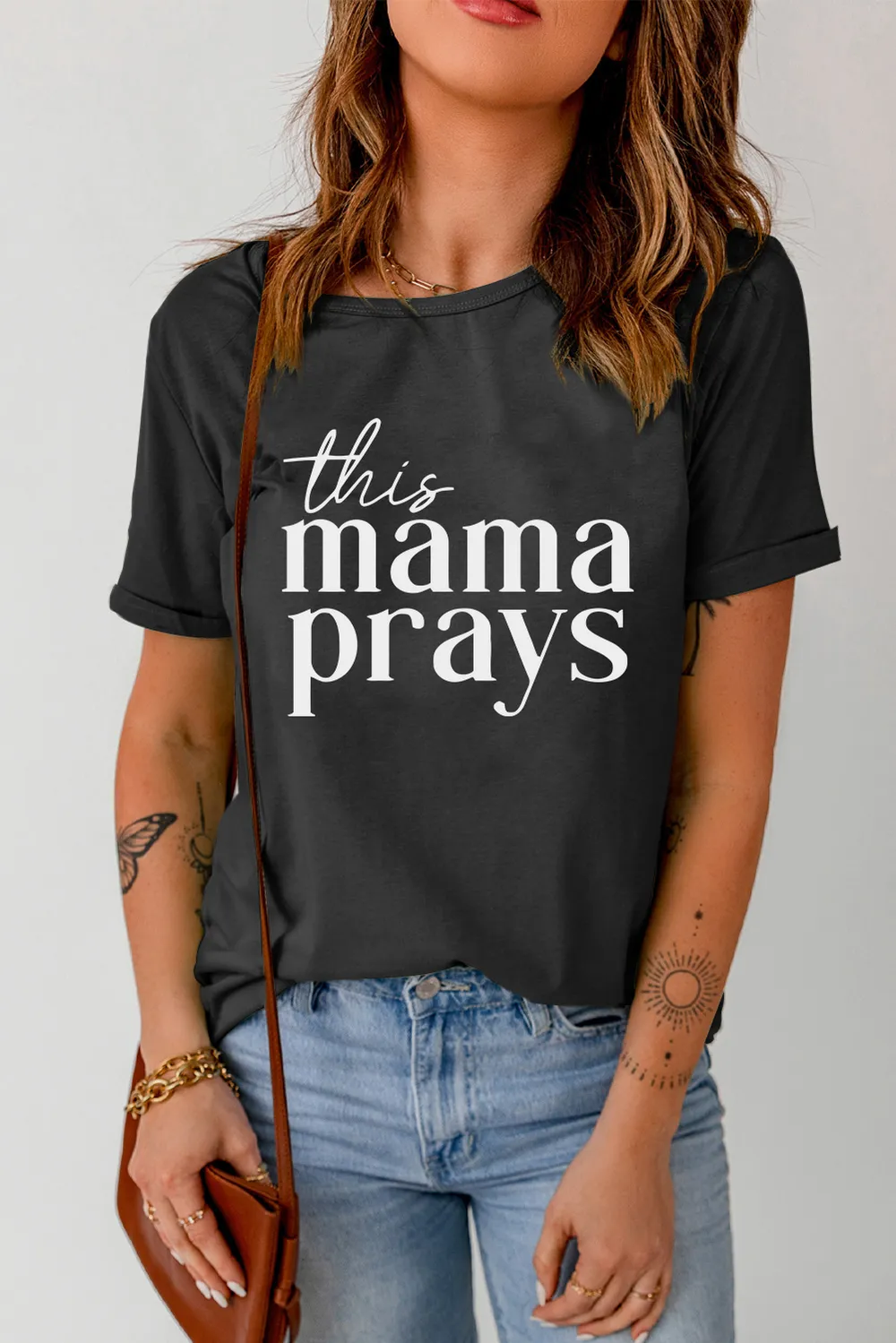 THIS MAMA PRAYS Graphic Tee, image 2