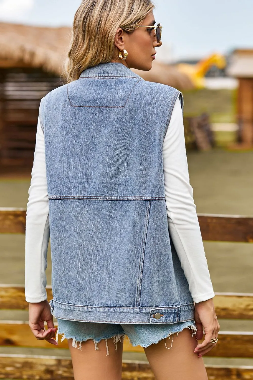 Sleeveless Collared Neck Denim Top with Pockets, image 2