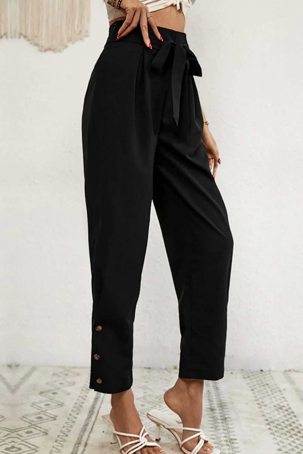 Buttoned Tie-Waist Cropped Pants, image 3