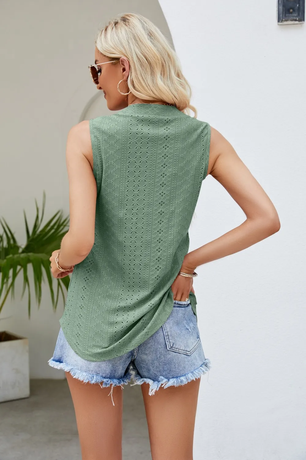 Notched Neck Curved Hem Eyelet Tank, image 13