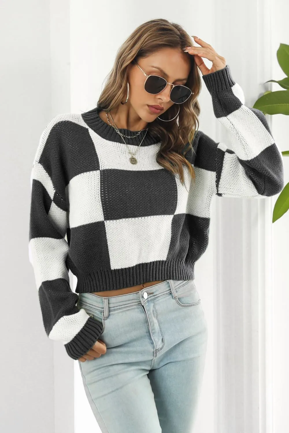 Color Block Round Neck Dropped Shoulder Sweater, image 5