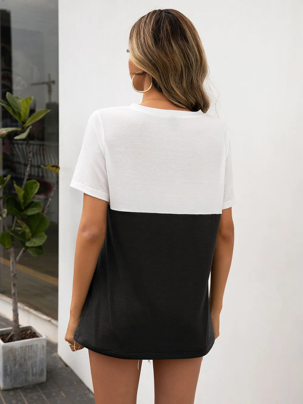 Color Block V-Neck Short Sleeve Tee, image 2