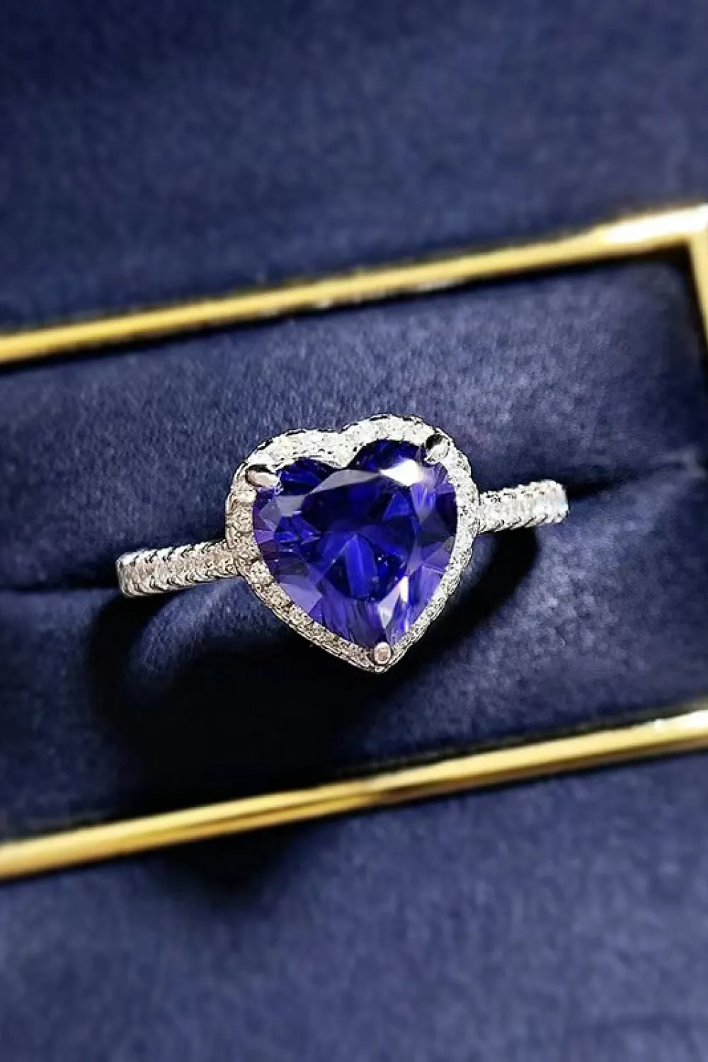 2 Carat Moissanite Heart-Shaped Side Stone Ring, image 2