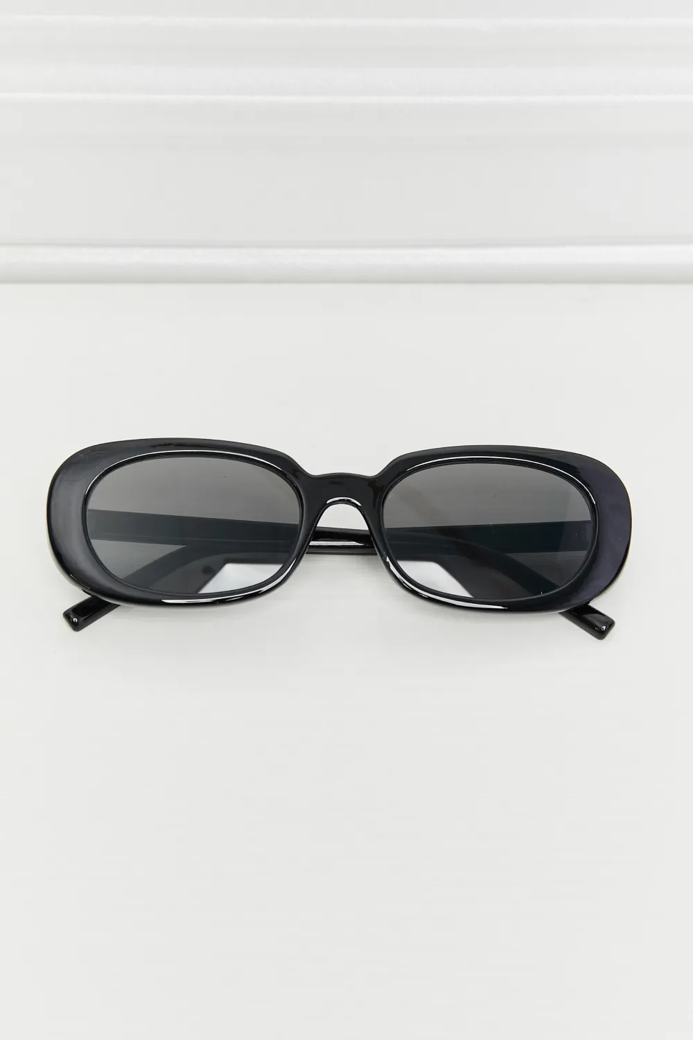 Oval Full Rim Sunglasses, image 17