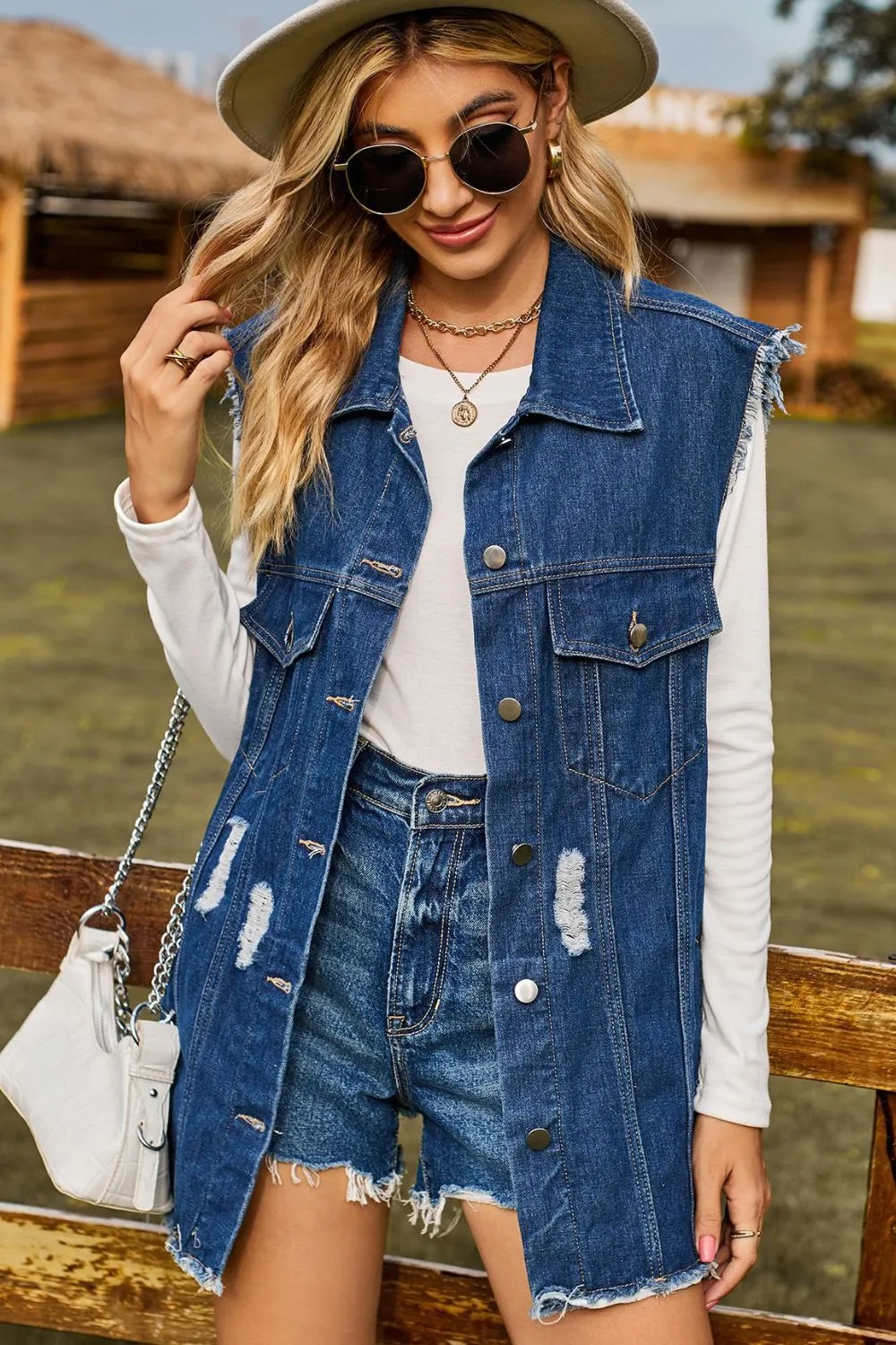 Sleeveless Button-Up Collared Denim Top with Pockets, image 3
