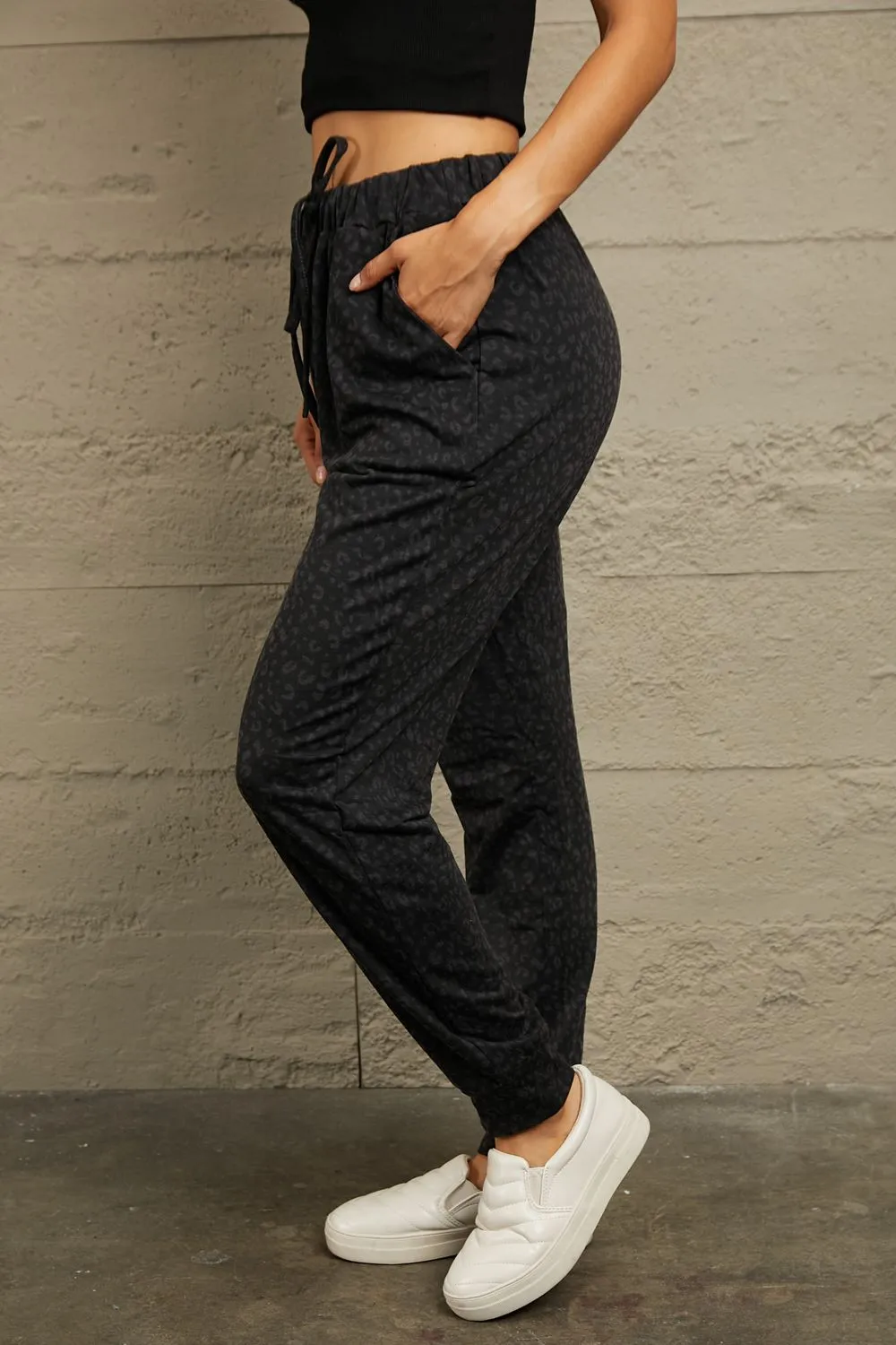 Leopard Print Joggers with Pockets, image 3