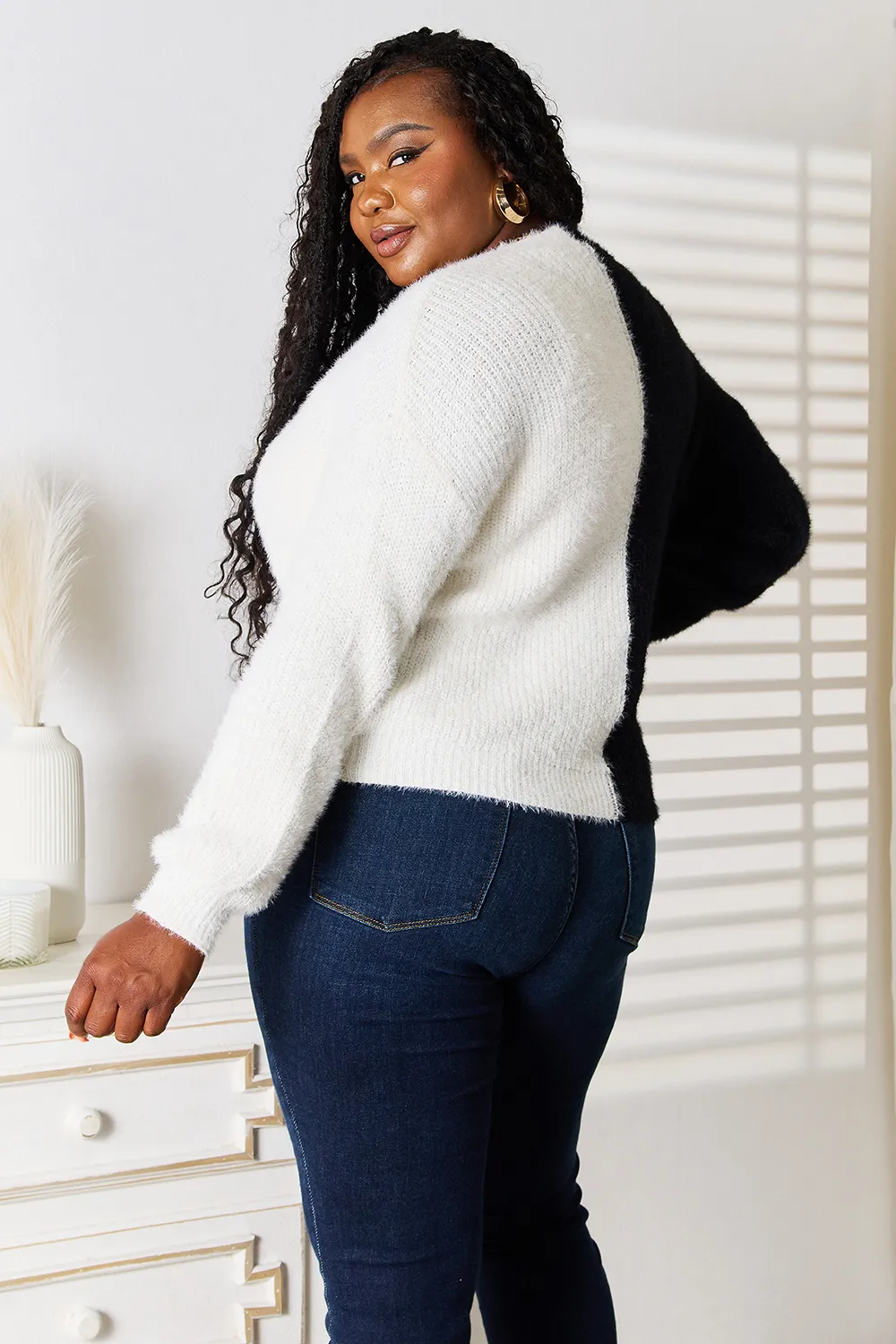 Contrast Button-Front V-Neck Cardigan, image 6