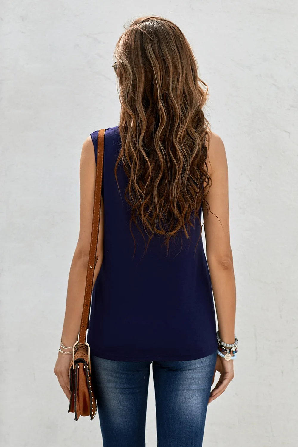 Round Neck Tank, image 3
