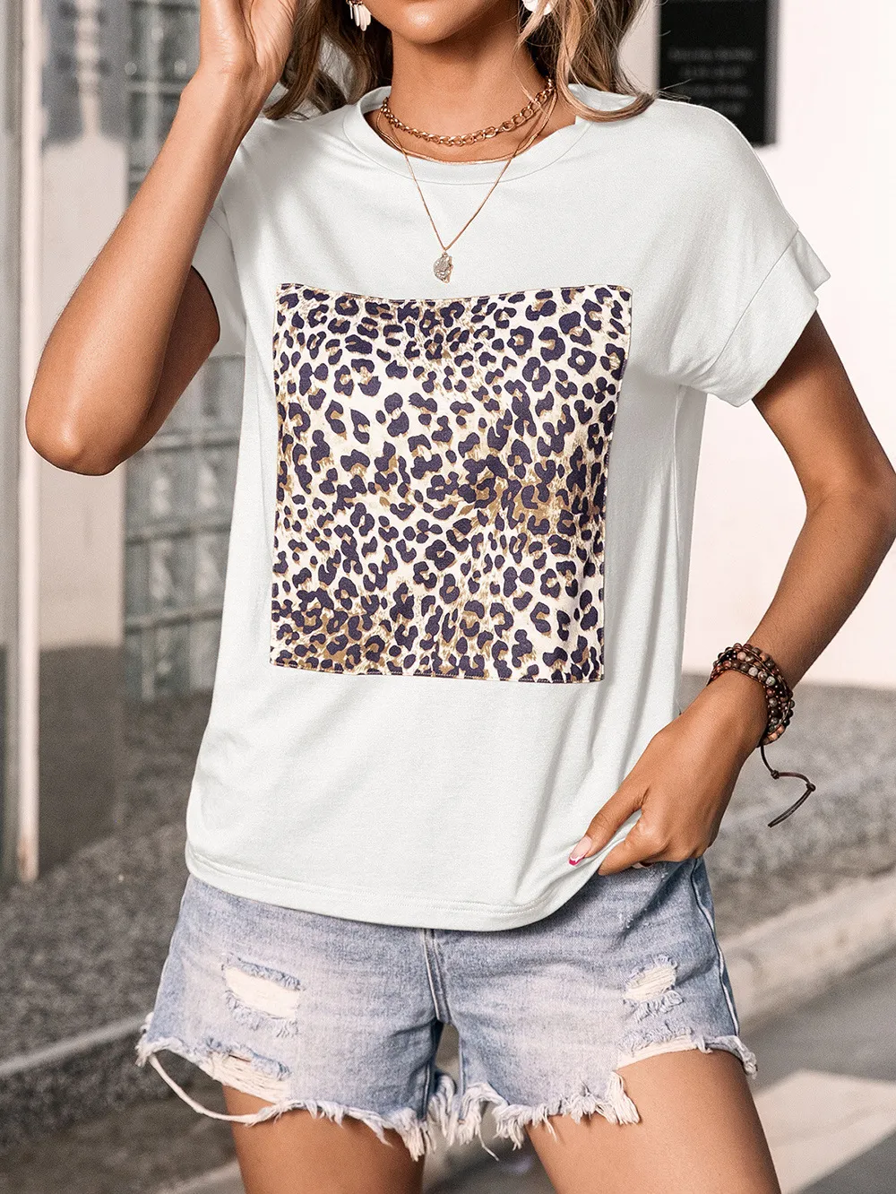 Leopard Graphic Round Neck Tee, image 5