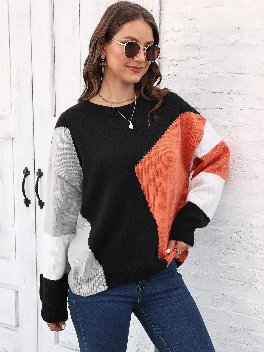 Color Block Round Neck Sweater, image 3