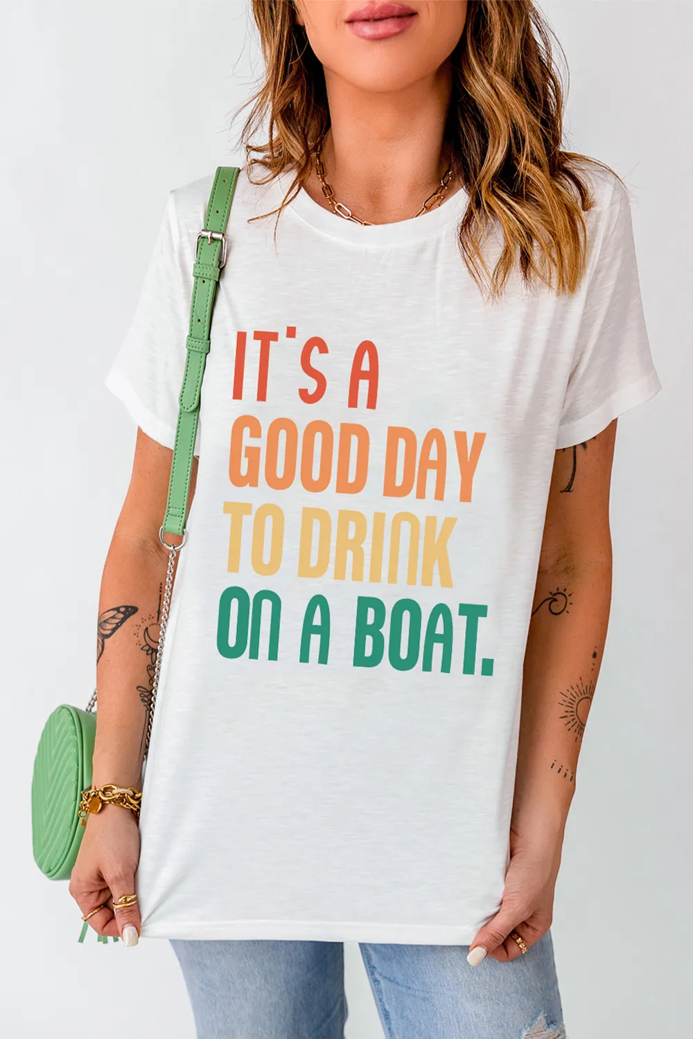 IT'S A GOOD DAY TO DRINK ON A BOAT Graphic Tee, image 3
