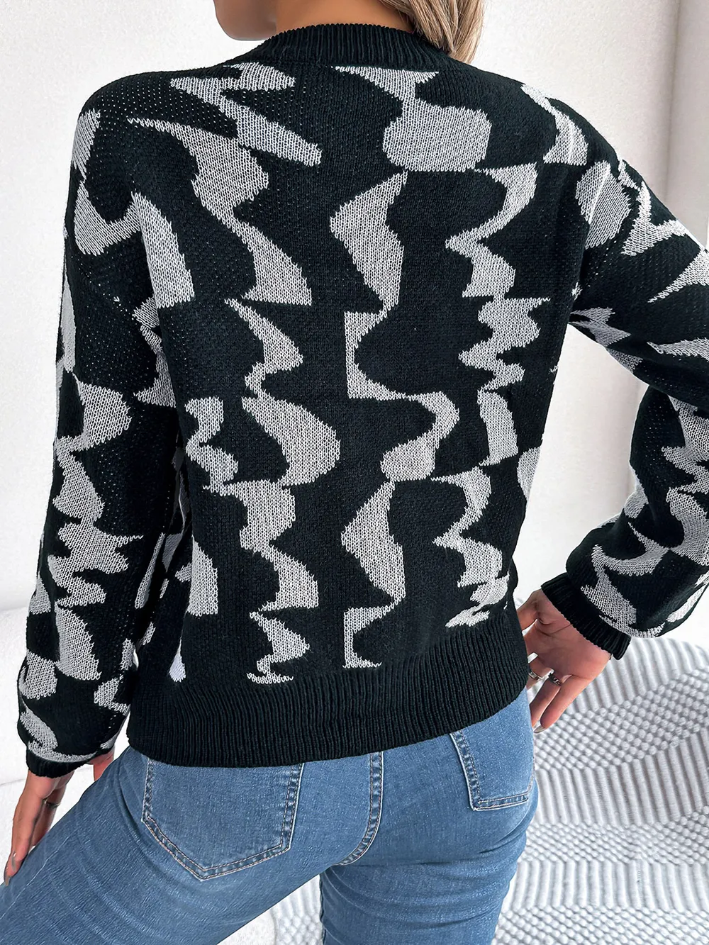 Round Neck Long Sleeve Sweater, image 9