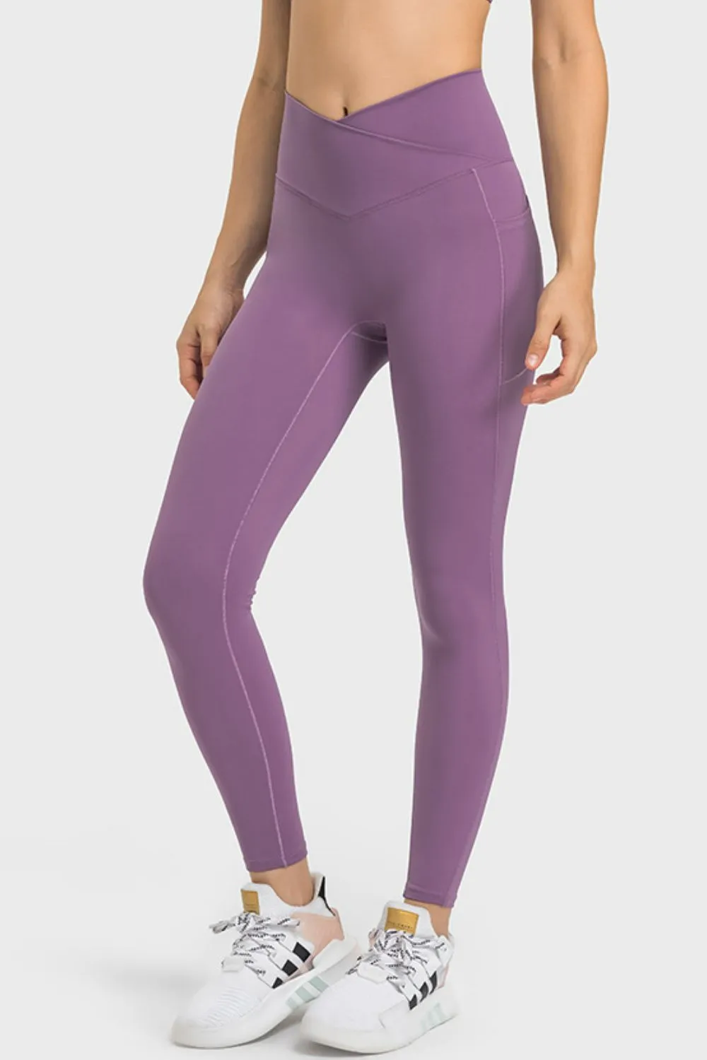 V-Waist Yoga Leggings with Pockets, image 2