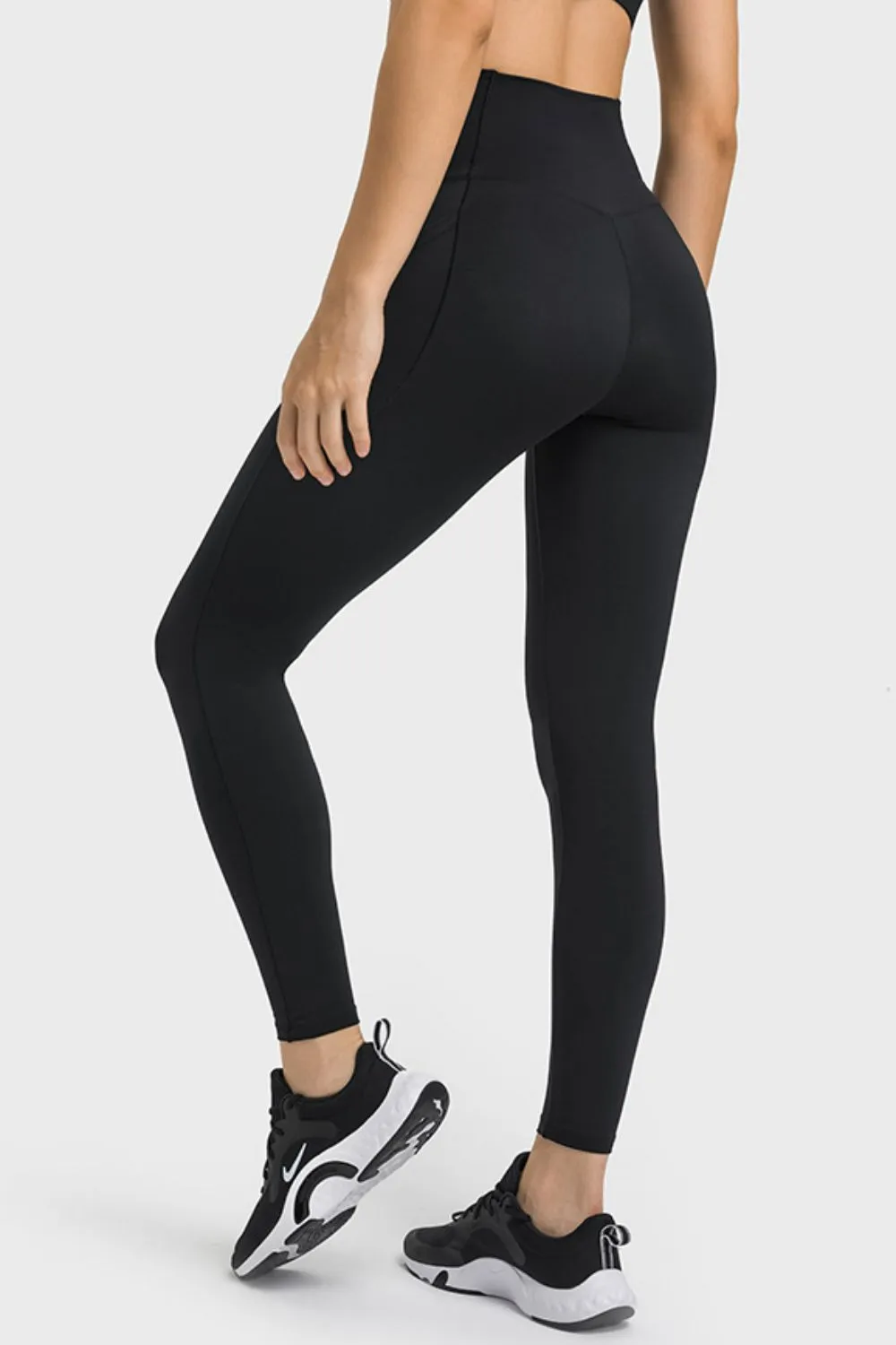 V-Waist Yoga Leggings with Pockets, image 3