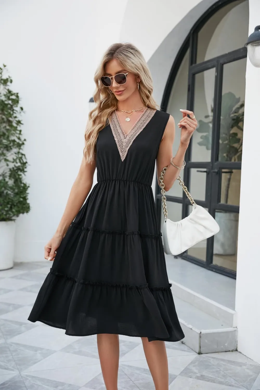 Contrast V-Neck Sleeveless Tiered Dress, image 8