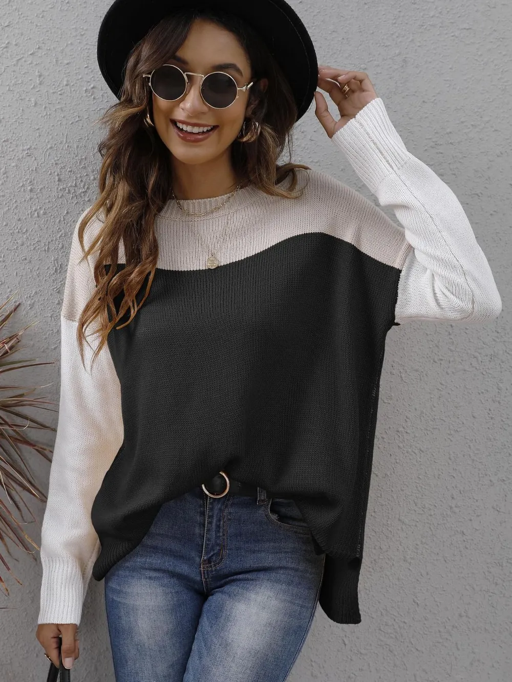 Color Block Round Neck Dropped Shoulder Sweater, image 2