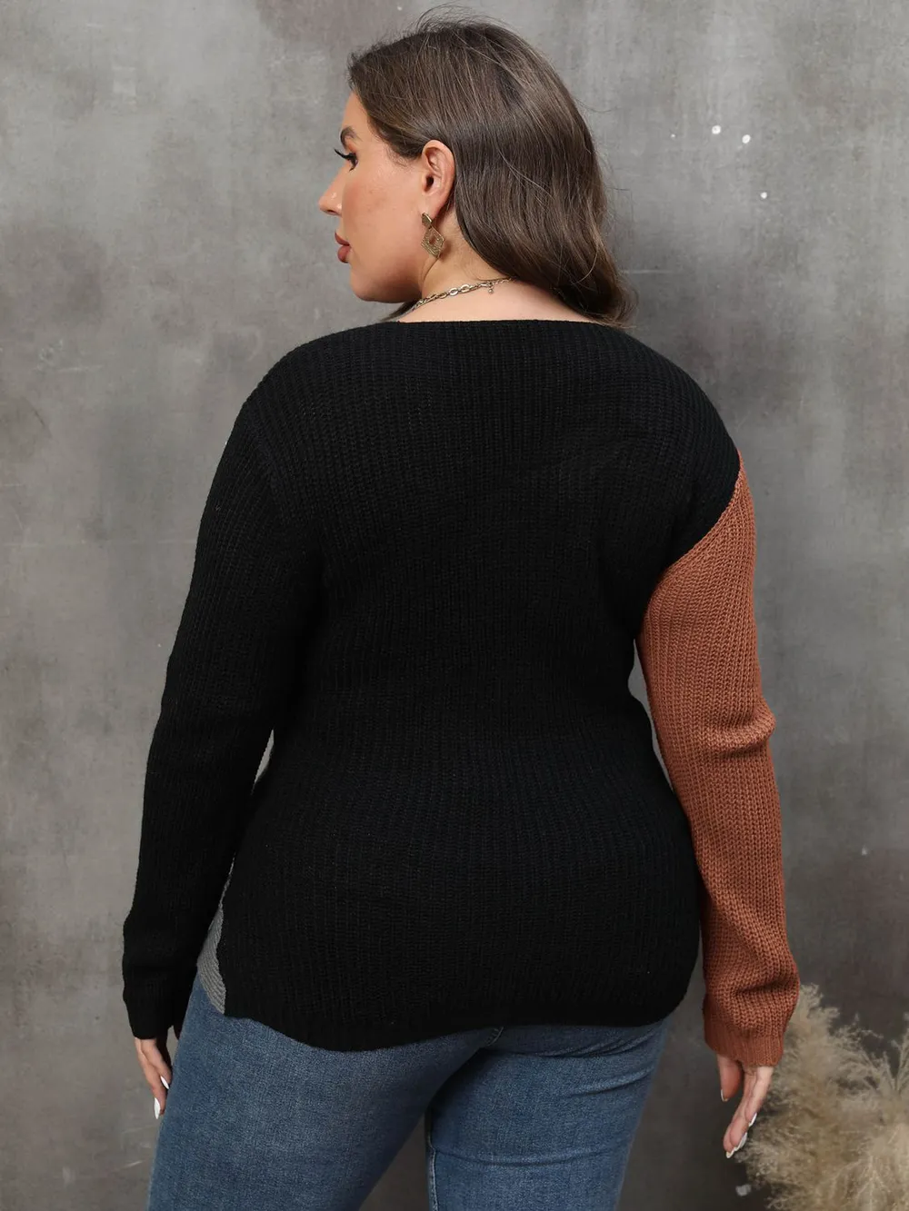 Plus Size Two-Tone Surplice Neck Sweater, image 9