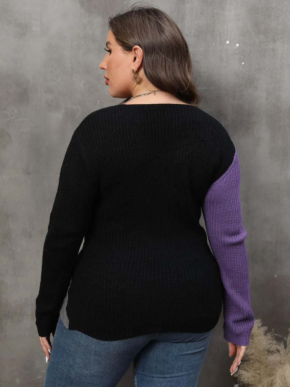 Plus Size Two-Tone Surplice Neck Sweater, image 3