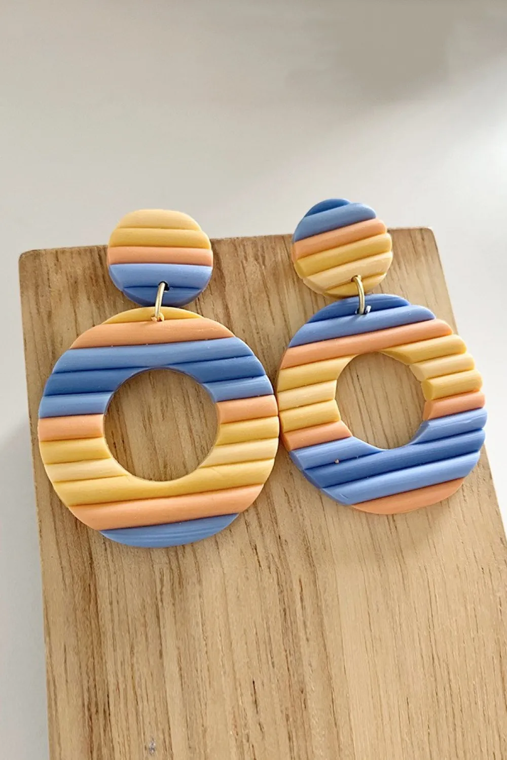 Round Shape Dangle Earrings, image 4