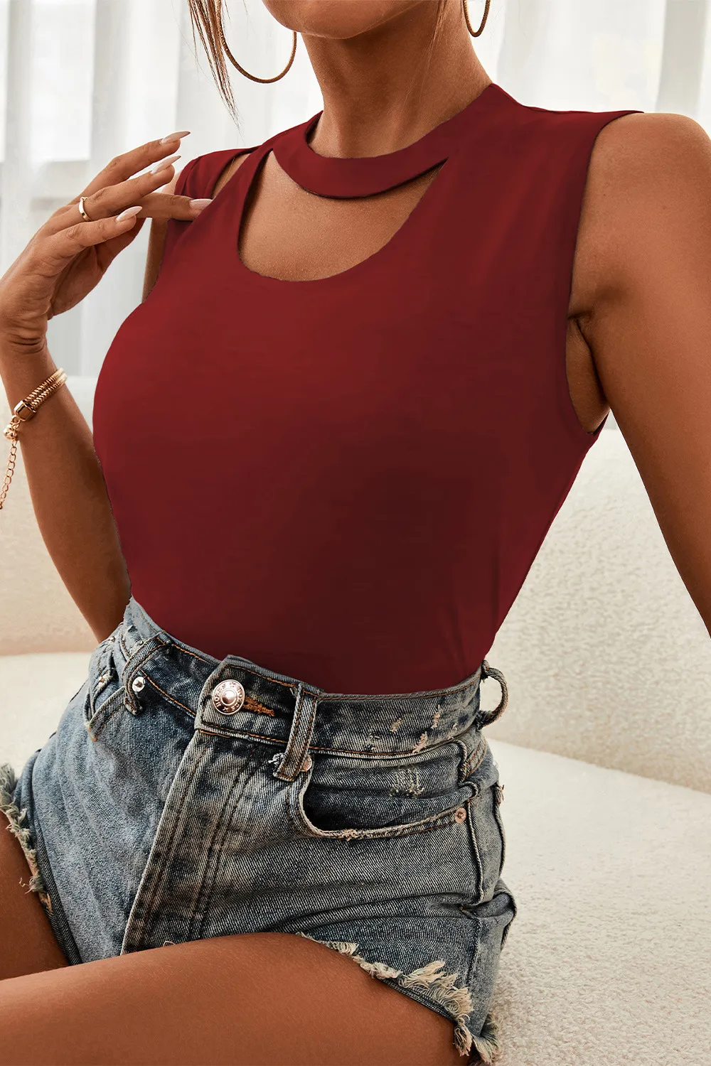 Cutout Sleeveless Top, image 8