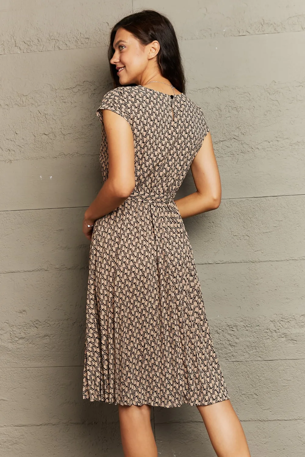 Round Neck Tie Waist Dress, image 4