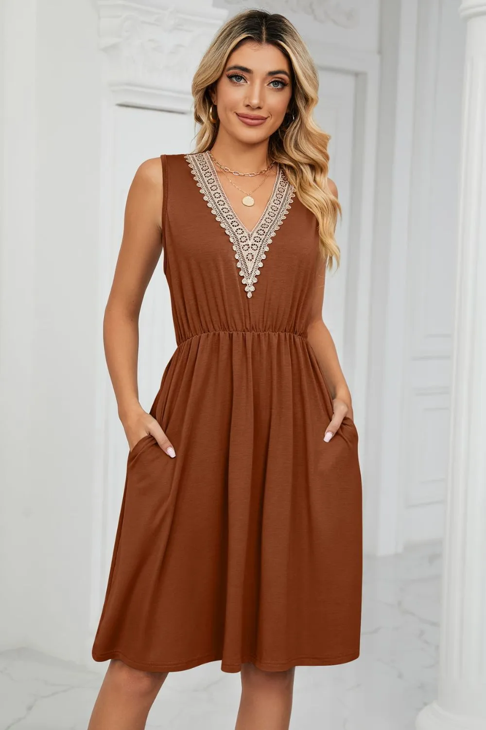 Contrast V-Neck Sleeveless Dress, image 8