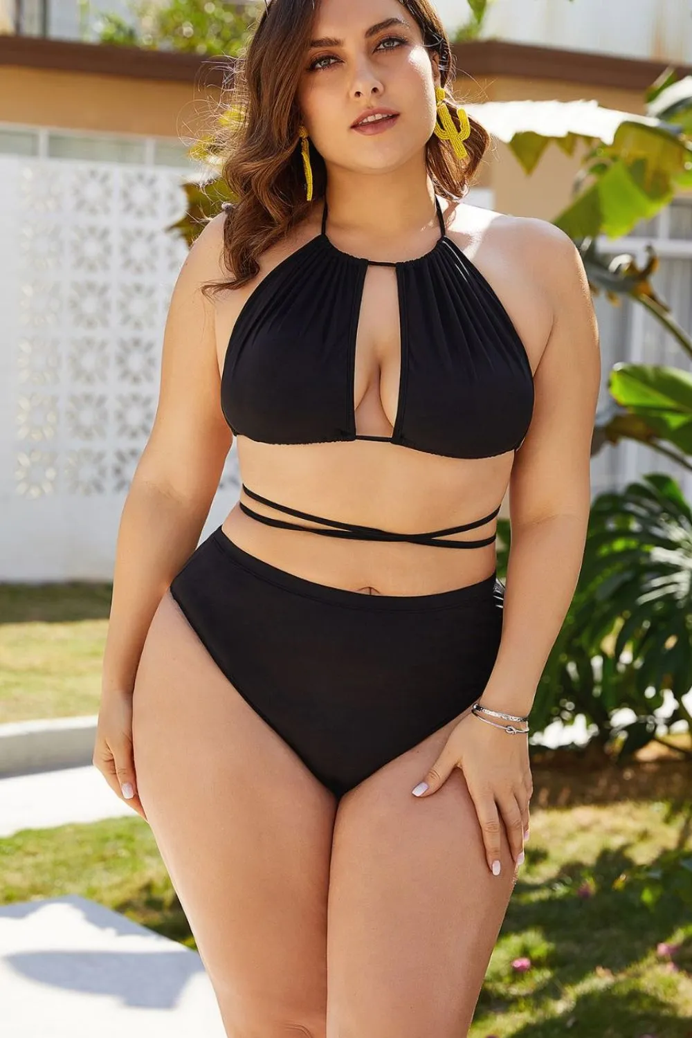 Plus Size Cutout Tied Backless Bikini Set, image 4
