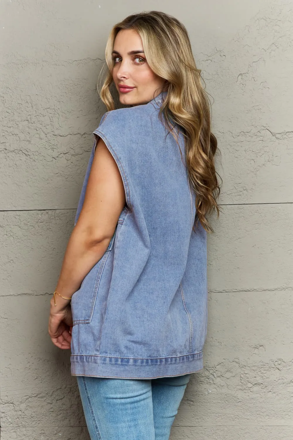 Collared Neck Sleeveless Denim Top with Pockets, image 6