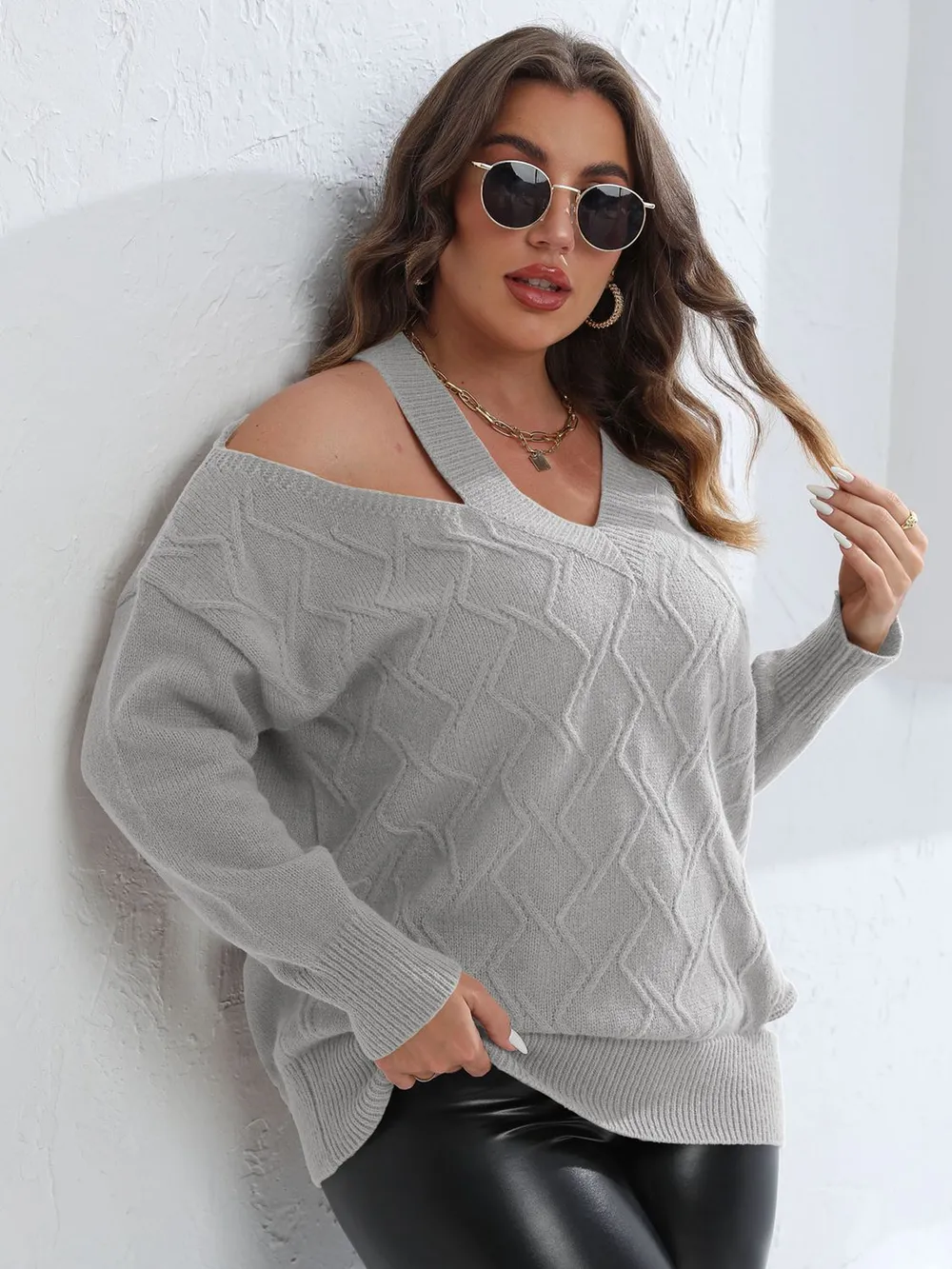 Plus Size Cutout V-Neck Sweater, image 6