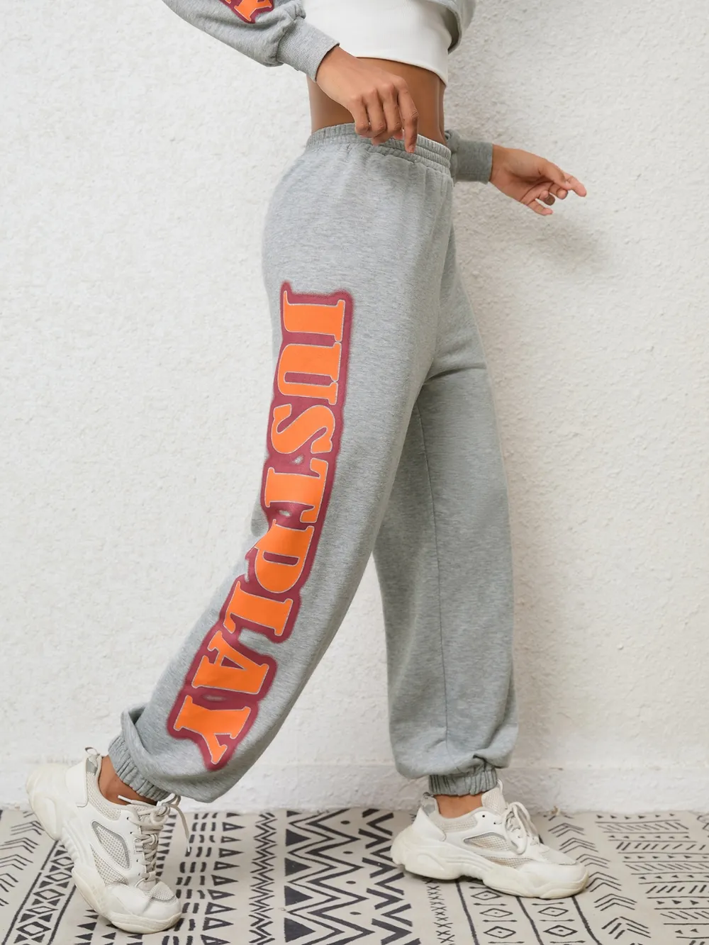 Cropped Sweatshirt and Sweatpants Set, image 4