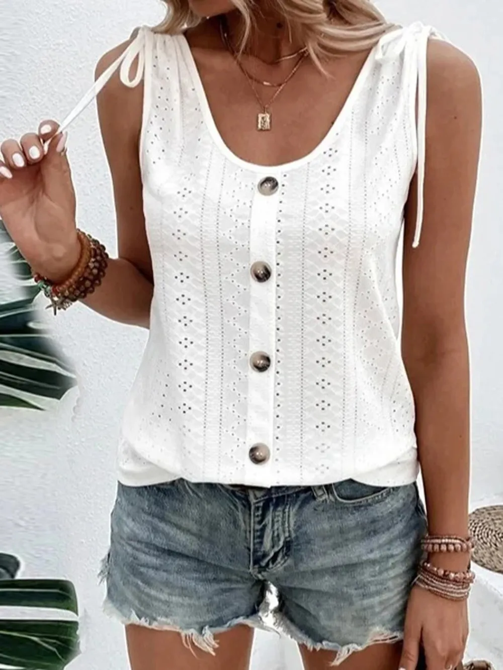 Full Size Scoop Neck Sleeveless Tank Top, image 8