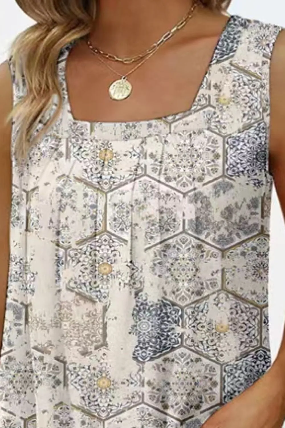 Printed Square Neck Curved Hem Tank, image 12