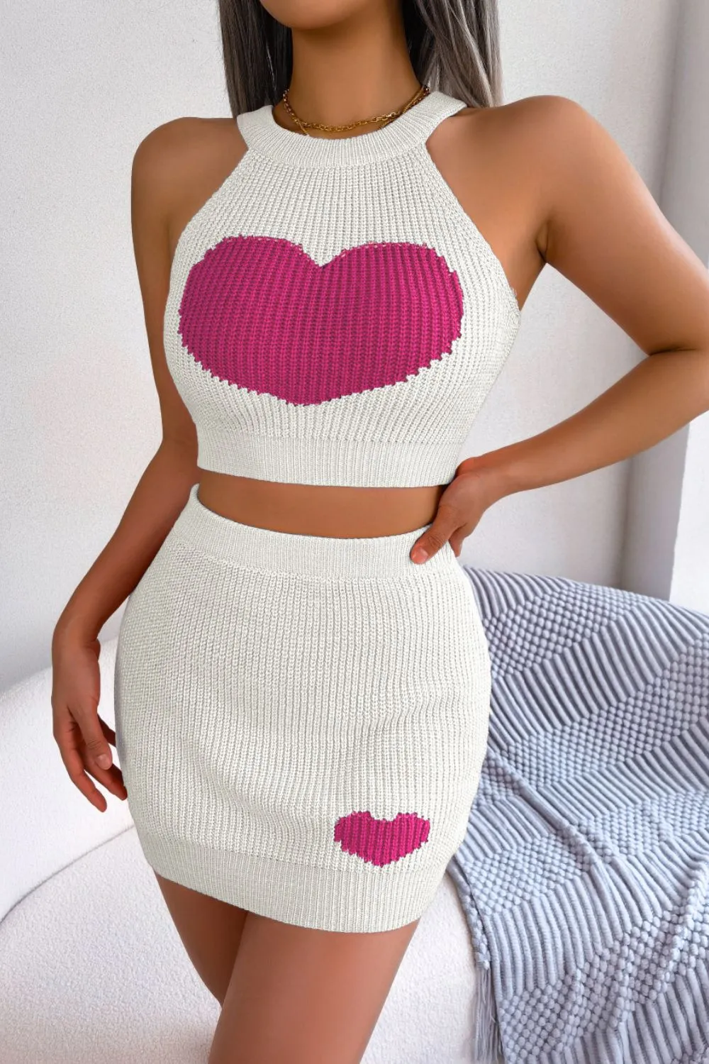 Heart Contrast Ribbed Sleeveless Knit Top and Skirt Set, image 5