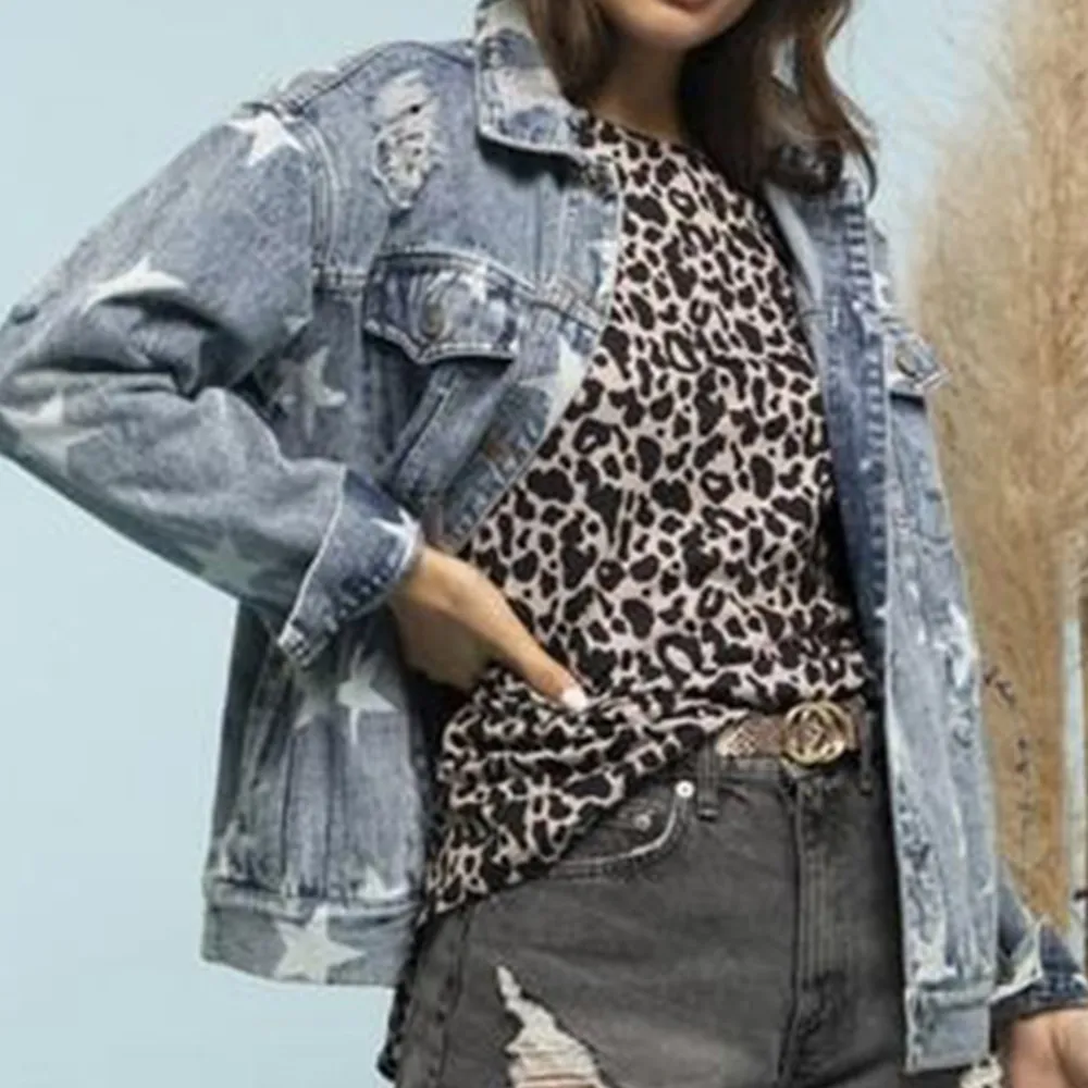 Star Distressed Denim Shacket, image 2