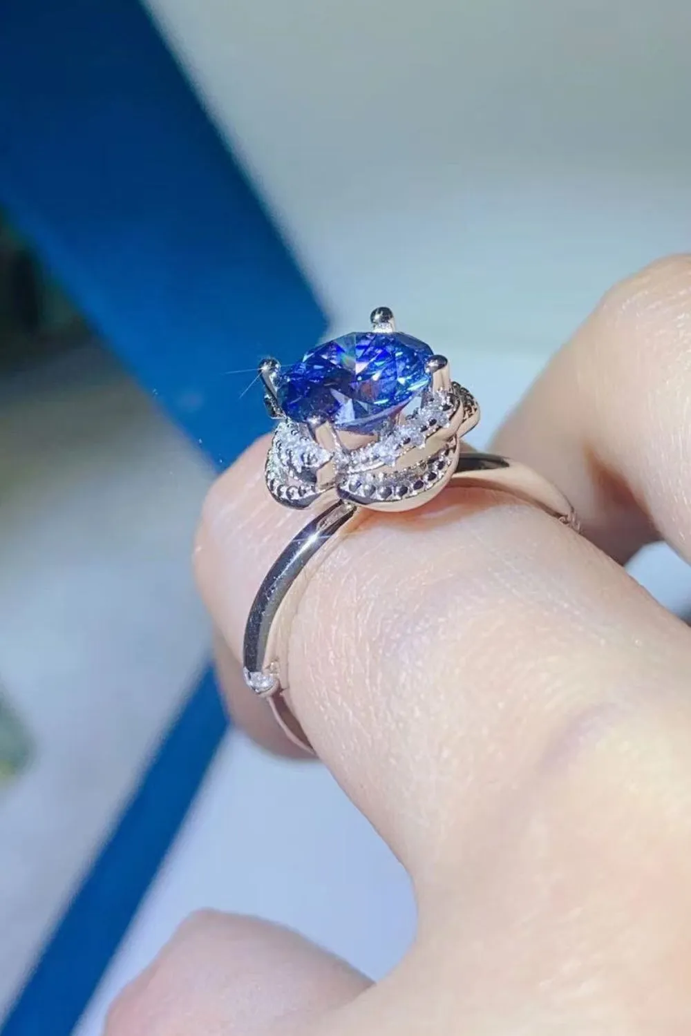 2 Carat Moissanite Contrast 925 Sterling Silver Ring, image 4