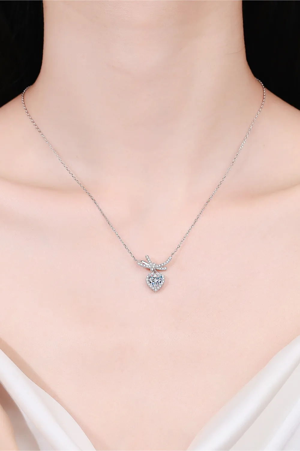 1 Carat Moissanite Heart Pendant Necklace, image 4