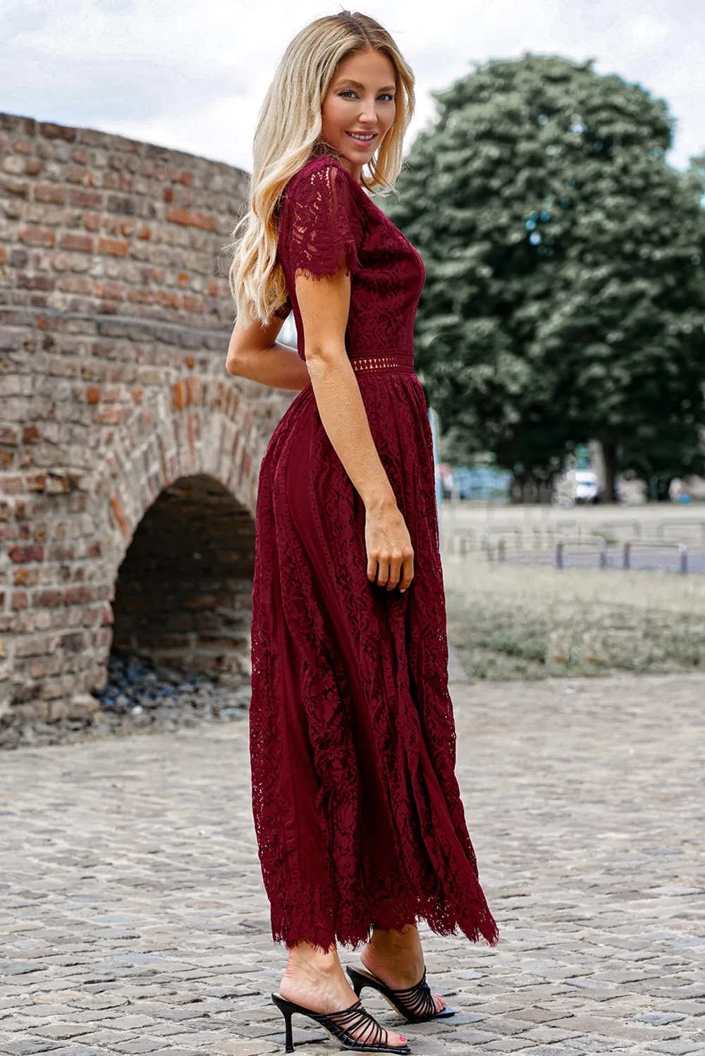 Scalloped Trim Lace Plunge Dress, image 13